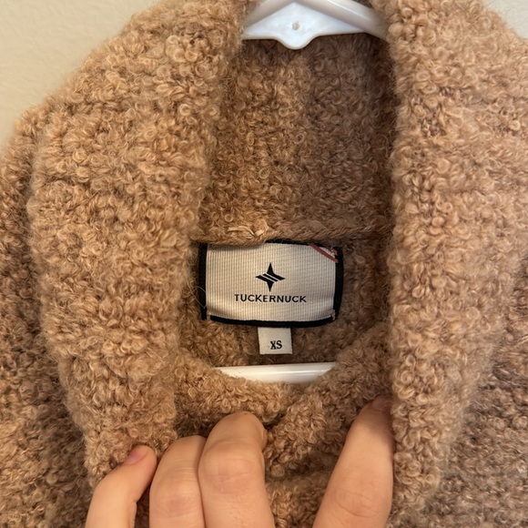 Camel Boucle Theo Turtleneck Size XS Unworn and Unwashed (Tag not attached) - Picture 3 of 8